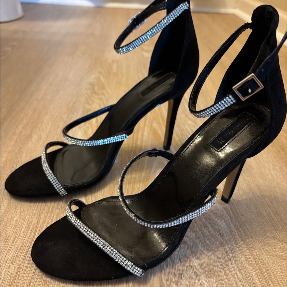 Elegant Black Stiletto Heels with Rhinestone Straps